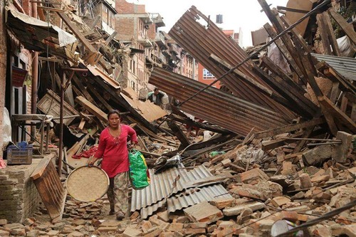 935ab9ef690bcbd3-NepalEarthquake01.jpg