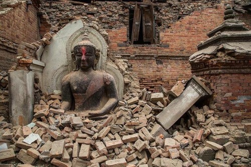 b16b1f017429effc-NepalEarthquake06.jpg